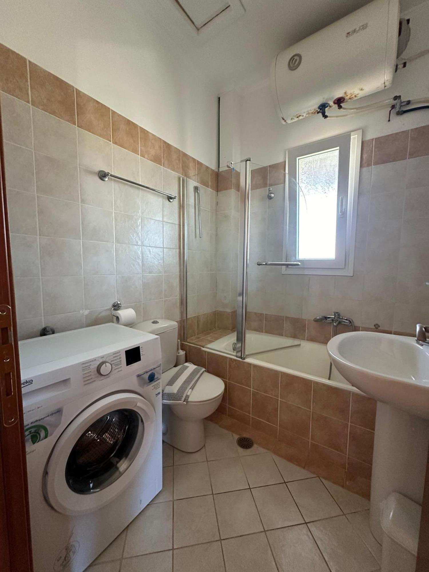 Ferienwohnung Porto Nirikos Lefkada - Private Parking Exterior foto