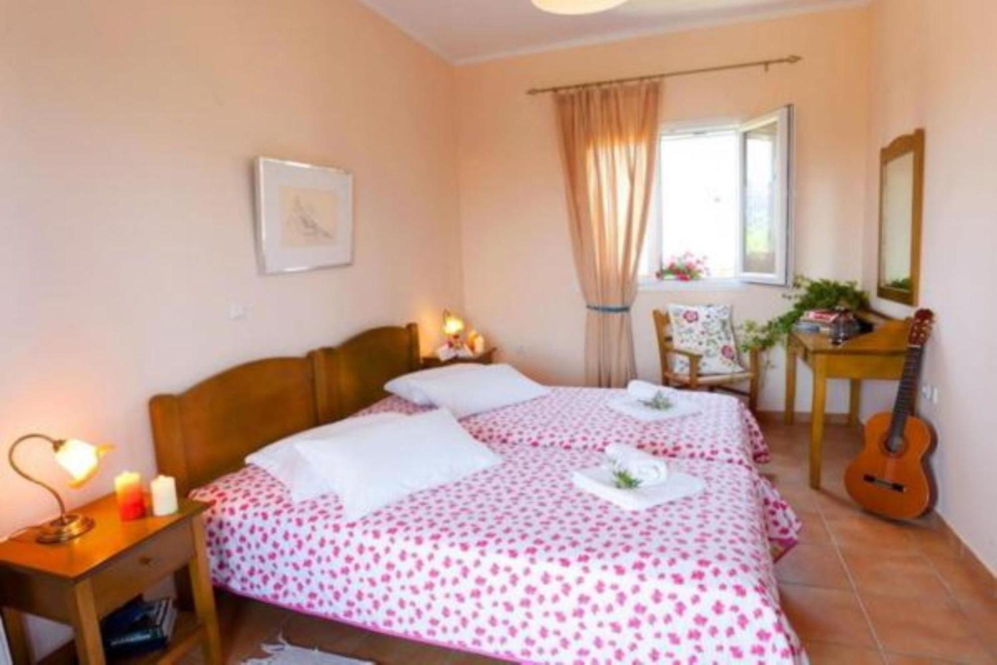 Ferienwohnung Porto Nirikos Lefkada - Private Parking Exterior foto