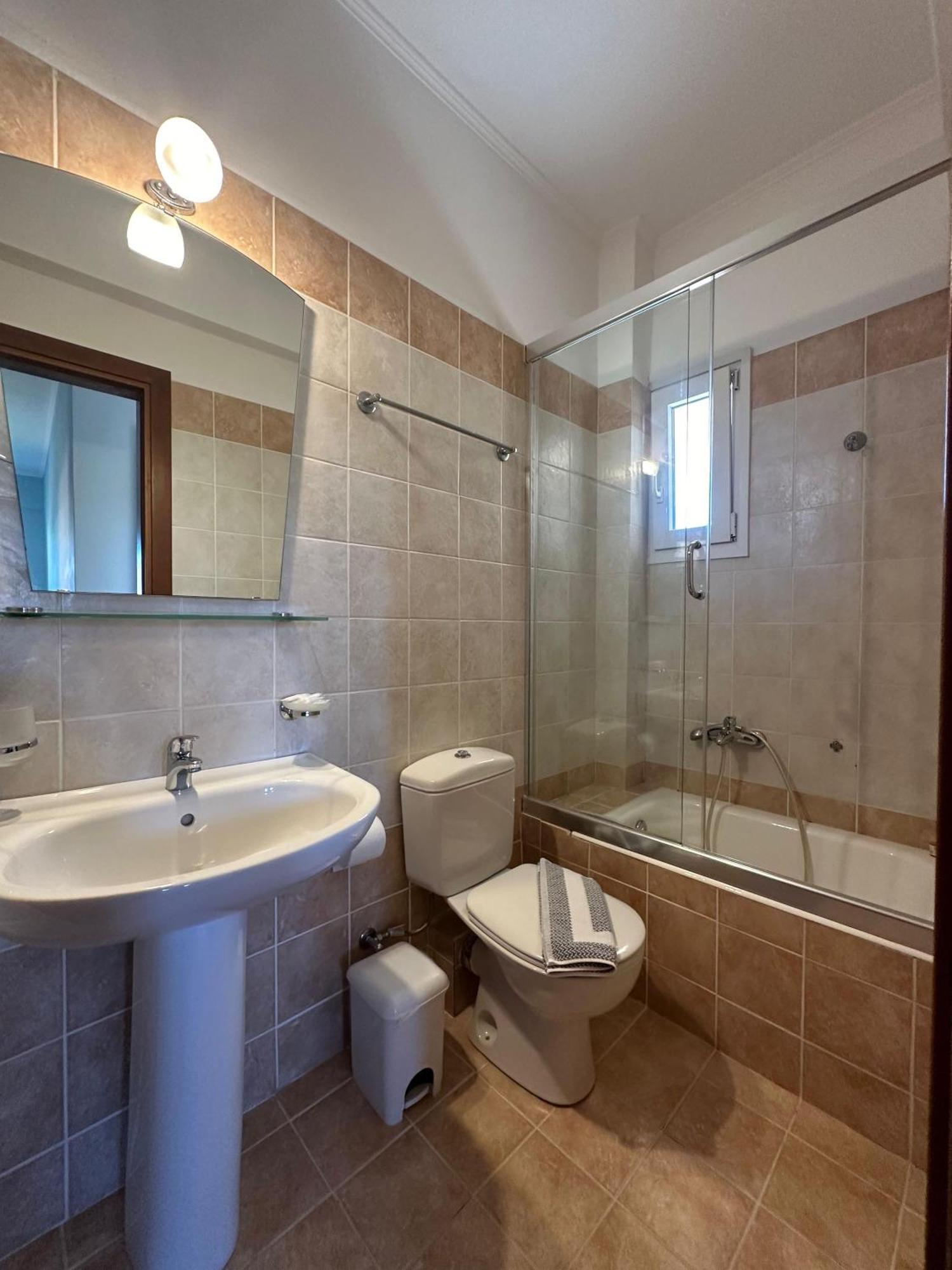 Ferienwohnung Porto Nirikos Lefkada - Private Parking Exterior foto